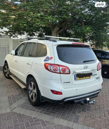 יונדאי סנטה פה 4X4 Luxury אוט' דיזל 7 מק' 2.2 (197 כ''ס) דיזל 2012 למכירה באילת