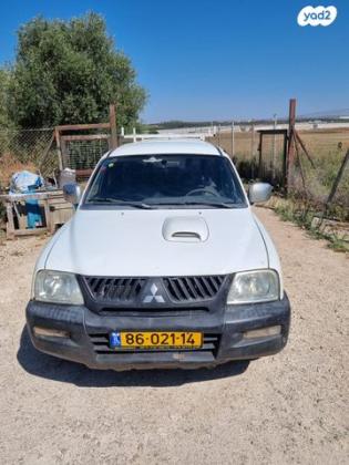 מיצובישי מאגנום 2X4 GL דאבל קבינה אוט' דיזל 2.5 (90 כ''ס) דיזל 2006 למכירה בפתח תקווה