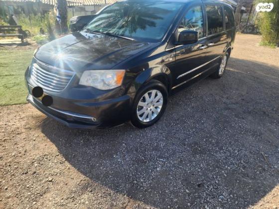 קרייזלר גראנד וויאג'ר Touring אוט' 7 מק' 3.6 (279 כ''ס) בנזין 2013 למכירה במעלות תרשיחא