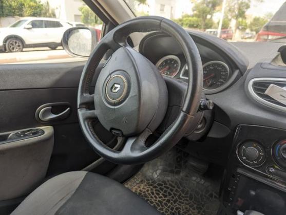 רנו קליאו דור 3 (2006-2014) Extreme אוט' 1.6 (110 כ''ס) בנזין 2011 למכירה בפרדס חנה כרכור