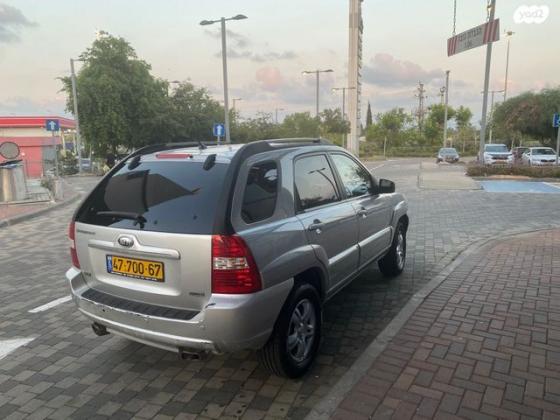 קיה ספורטז' 4X4 LX אוט' 2.7 (175 כ''ס) בנזין 2008 למכירה ברחובות