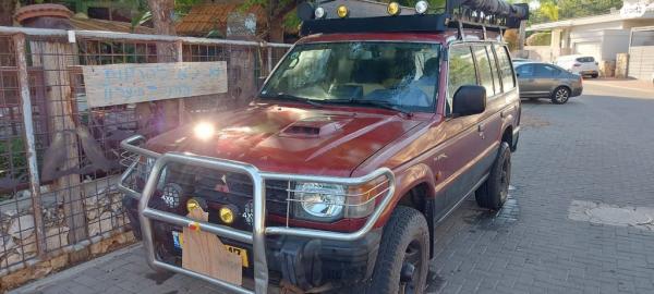 מיצובישי פג'רו ארוך 4X4 GLX ידני דיזל 7 מק' 2.8 (125 כ''ס) דיזל 1999 למכירה בנהריה