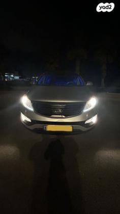 קיה ספורטז' EX אוט' 2.0 (163 כ''ס) בנזין 2011 למכירה בנתניה