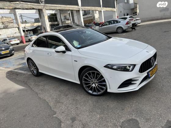 מרצדס A-Class A250E AMG הייבריד סדאן אוט' 1.3 (160 כ''ס) היברידי חשמל / בנזין 2021 למכירה בתל אביב יפו