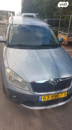 סקודה רומסטר Scout טיפטרוניק 1.2 (105 כ''ס) בנזין 2011 למכירה בכפר סבא