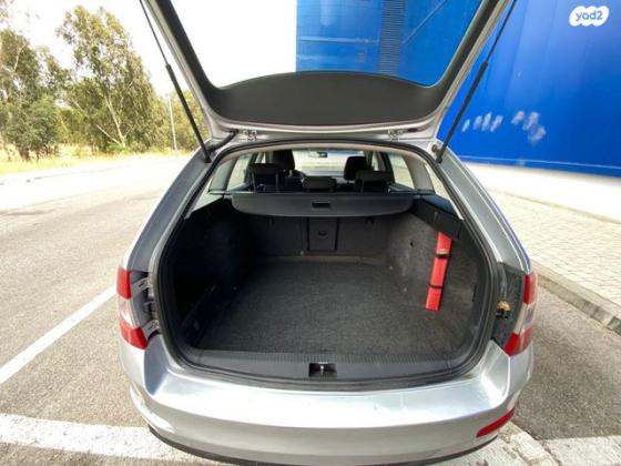 סקודה אוקטביה ספייס Ambition אוט' 1.2 (105 כ''ס) בנזין 2015 למכירה בחיפה