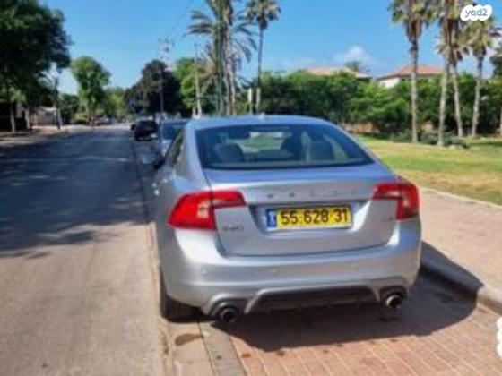 וולוו S60 T5 R-Design אוט' 2.0 (245 כ"ס) בנזין 2014 למכירה בהרצליה
