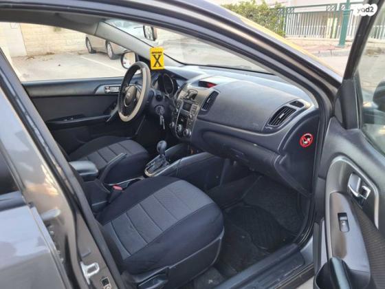 קיה פורטה LX אוט' 1.6 (126 כ"ס) בנזין 2012 למכירה בלוד