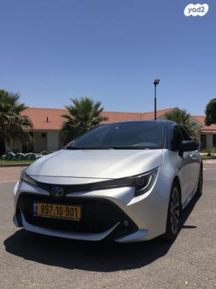 טויוטה קורולה הייבריד Excite Plus הצ'בק אוט' 1.8 (98 כ''ס) בנזין 2020 למכירה בבית ינאי