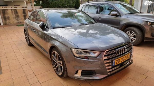 אאודי A3 Luxury Sport סדאן אוט' 1.4 (150 כ"ס) בנזין 2017 למכירה ברעננה
