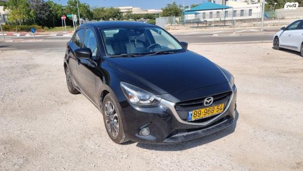 מאזדה H Pure White אוט' 1.5 (112 כ"ס) בנזין 2016 למכירה במודיעין מכבים רעות