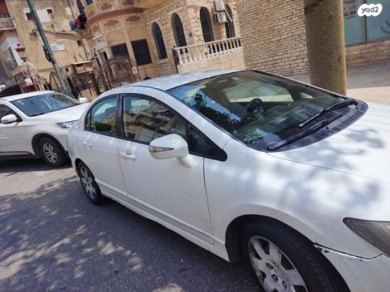 הונדה סיוויק סדאן החדשה Comfort אוט' 1.8 (140 כ''ס) בנזין 2010 למכירה בעכו