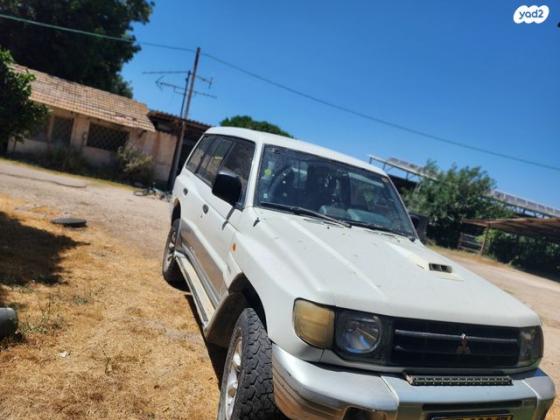 מיצובישי פג'רו ארוך 4X4 GLX אוט' דיזל 7 מק' 2.8 (125 כ''ס) דיזל 2000 למכירה ביקנעם