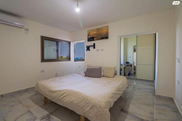 שער האריות 8 (הקריה)