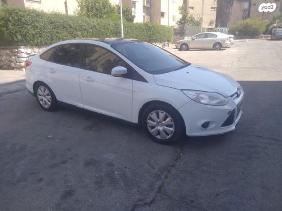 פורד פוקוס Trend סדאן אוט' 1.6 (125 כ"ס) בנזין 2012 למכירה ברהט