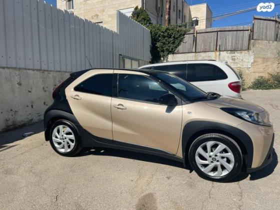 טויוטה אייגו קרוס (AYGO X) Pulse הצ'בק 4X2 אוט' 1.0 (72 כ"ס) בנזין 2022 למכירה בירושלים