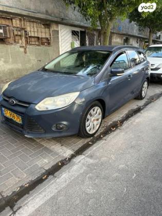 פורד פוקוס Trend סטיישן אוט' 1.6 (125 כ''ס) בנזין 2012 למכירה בתל אביב יפו