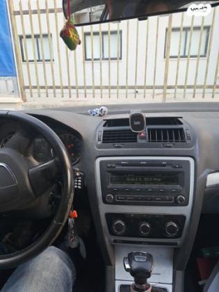 סקודה אוקטביה Ambiente אוט' 1.6 (102 כ''ס) בנזין 2010 למכירה בסתריה