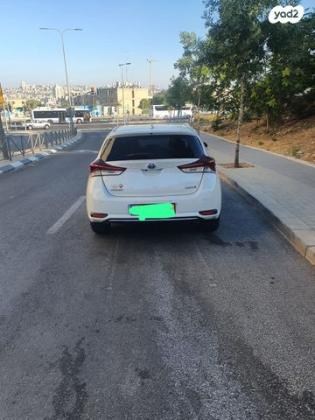 טויוטה אוריס הייבריד TSS הייבריד אוט' 1.8 (99 כ"ס) בנזין 2017 למכירה בירושלים