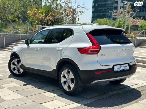 וולוו XC40 T4 Momentum Plus אוט' 2.0 (190 כ''ס) בנזין 2019 למכירה בחולון