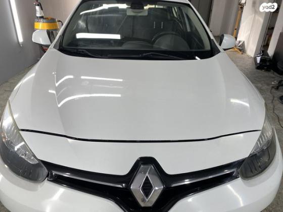 רנו פלואנס Ambiance אוט' דיזל 1.5 (110 כ''ס) דיזל 2015 למכירה בנהריה