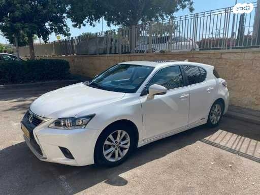 לקסוס CT200H Premium הייבריד אוט' 1.8 (99 כ"ס) בנזין 2016 למכירה ביהוד מונוסון