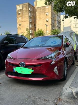 טויוטה פריוס הייבריד אוט' 1.8 (98 כ''ס) בנזין 2016 למכירה בתל אביב יפו