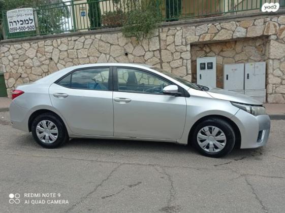 טויוטה קורולה Sun אוט' 1.6 (132 כ"ס) בנזין 2015 למכירה בקדומים