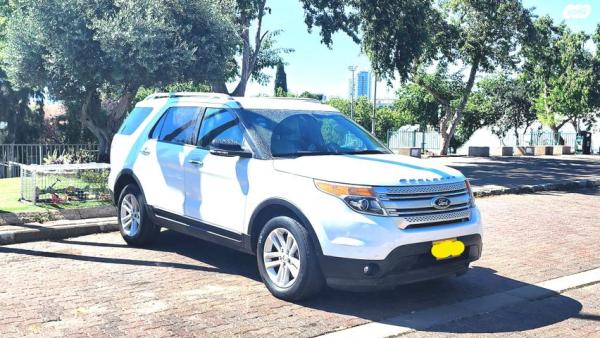פורד אקספלורר 4X4 XLT אוט' 7 מק' 3.5 (290 כ''ס) בנזין 2014 למכירה ברמת גן