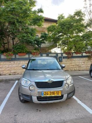 סקודה ייטי / Yeti Ambition ידני 1.2 (105 כ"ס) בנזין 2013 למכירה בירושלים