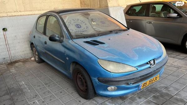 פיג'ו 206 XT אוט' 1.4 (75 כ''ס) בנזין 2002 למכירה בנצרת עילית u002F נוף הגליל