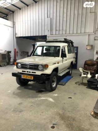 טויוטה לנד קרוזר סדרה 70 75 ידני ארוך דיזל 4.2 דיזל 1998 למכירה בצאלים