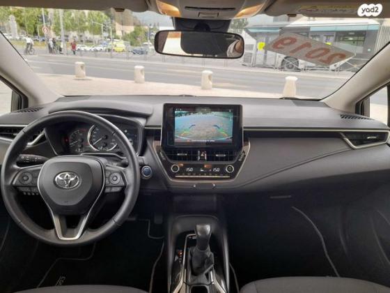 טויוטה קורולה הייבריד Sun סדאן אוט' 1.8 (98 כ''ס) בנזין 2019 למכירה בירושלים