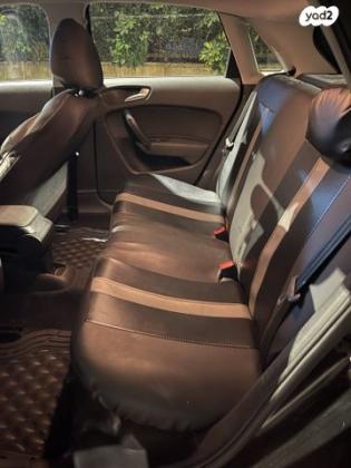אאודי A1 Sportback אוט' 1.0 (95 כ''ס) בנזין 2016 למכירה ברמת גן
