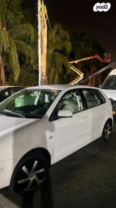 פולקסווגן פולו Basic ידני 1.4 (60 כ''ס) בנזין 2000 למכירה באלעד