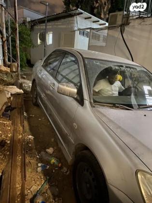 מיצובישי לנסר קלאסיק Executive אוט' 1.6 (98 כ''ס) בנזין 2005 למכירה בבני ברק