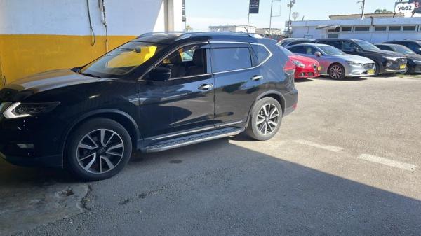 ניסאן אקס טרייל 4X4 Tekna אוט' דיזל 7 מק' 1.7 (150 כ''ס) דיזל 2020 למכירה ברעננה