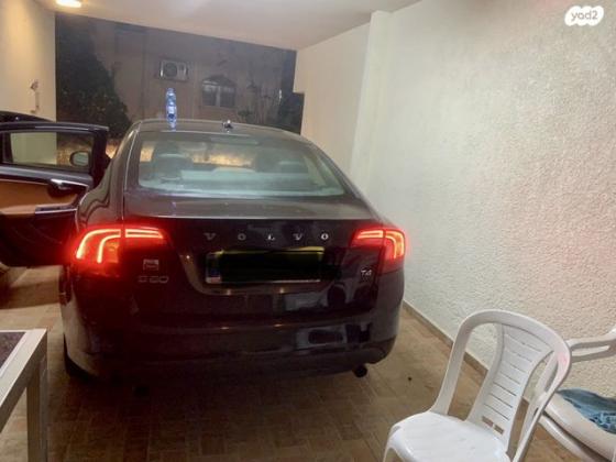 וולוו S60 T4 Kinetic אוט' 1.6 (180 כ''ס) בנזין 2011 למכירה בנתניה