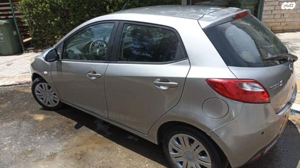 מאזדה H Dynamic אוט' 1.5 (103 כ"ס) בנזין 2013 למכירה ברמת גן