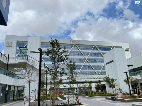 ילדי טהרן 8 (מב"ת מערב)