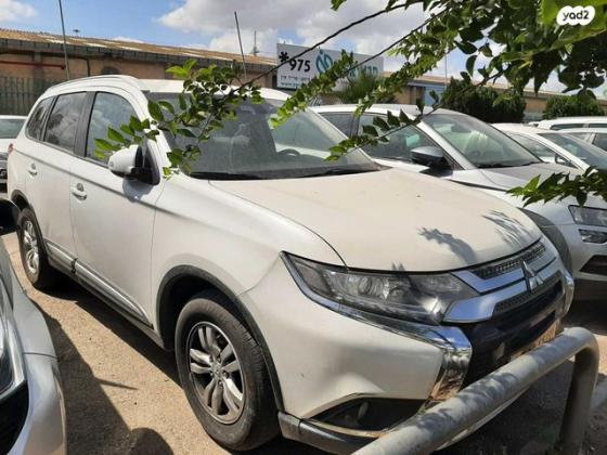 מיצובישי אאוטלנדר Intense אוט' 7 מק' 2.0 (150 כ"ס) בנזין 2019 למכירה בחולון