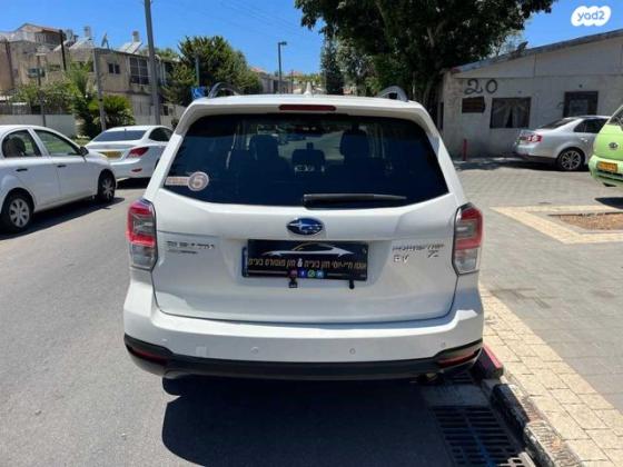 סובארו פורסטר 4X4 2.0Z אוט' 2.0 (150 כ''ס) בנזין 2017 למכירה בתל אביב יפו