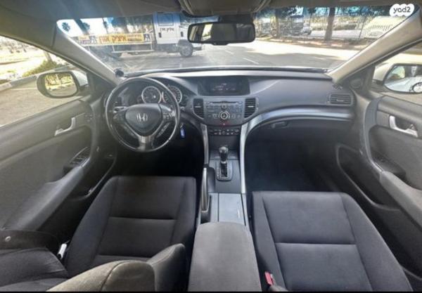 הונדה אקורד Luxury אוט' 2.0 (156 כ''ס) בנזין 2015 למכירה בבית שאן