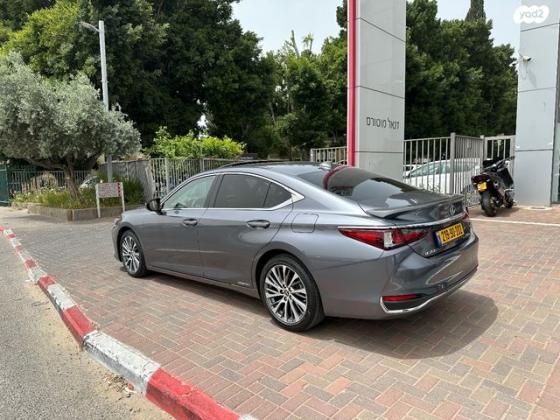 לקסוס ES300H Premium הייבריד אוט' 2.5 (178 כ''ס) בנזין 2020 למכירה בכפר סבא
