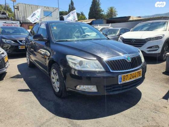 סקודה אוקטביה Ambiente אוט' 1.4 (122 כ''ס) בנזין 2012 למכירה ברכסים