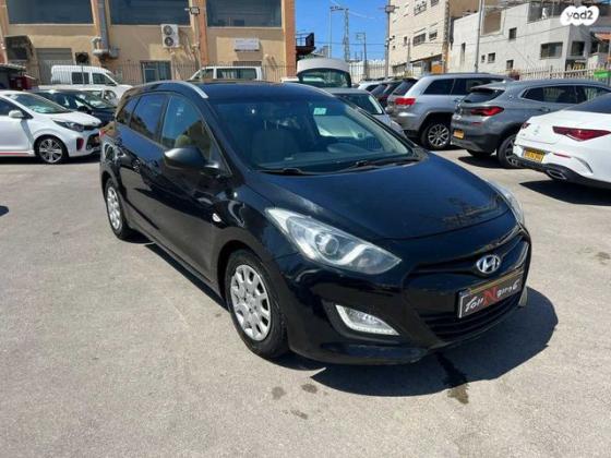 יונדאי i30 Inspire סטיישן אוט' 1.6 (135 כ"ס) בנזין 2014 למכירה במעיליא