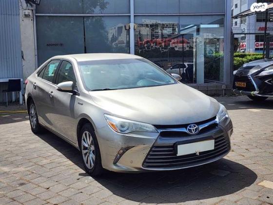 טויוטה קאמרי LE הייבריד אוט' 2.5 (158 כ"ס) בנזין 2016 למכירה באור יהודה