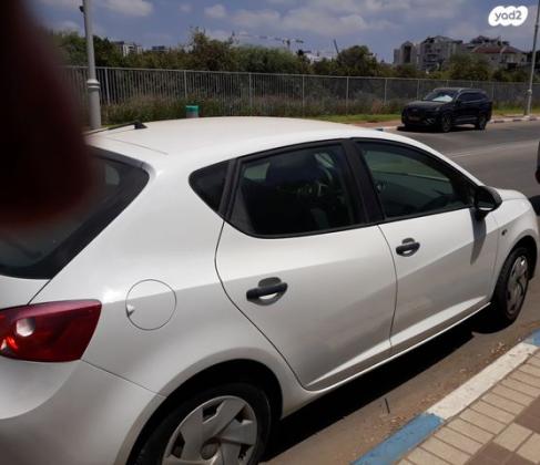 סיאט איביזה Reference ידני 5 דל' 1.4 (85 כ"ס) בנזין 2012 למכירה באור יהודה