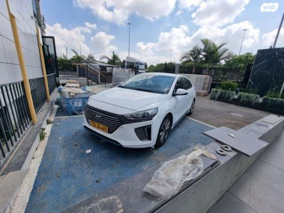 יונדאי איוניק Premium הייבריד אוט' 1.6 (141 כ"ס) בנזין 2019 למכירה בגדרה