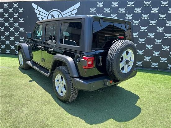 ג'יפ 2022/ Jeep<br /><br />2022 בנזין רנגלר ארוך2022 למכירה בtel aviv